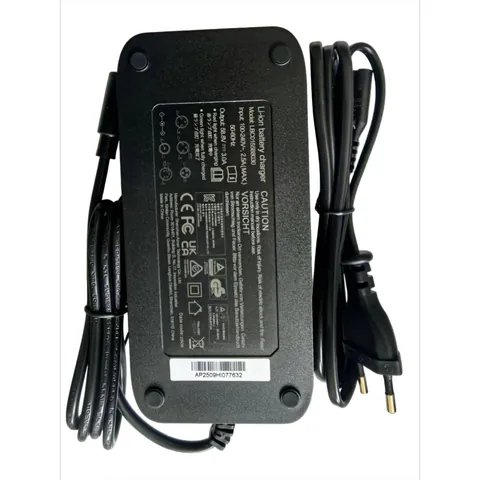 Lader 58.8V 3A DC5517 – ENGWE Engine Pro